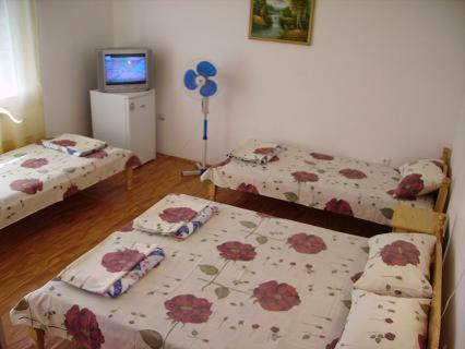 Guest House "Tania" Ahtopol Extérieur photo